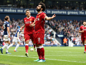 صلاح يحتفل بهدفه