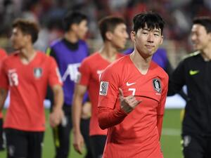 South Korea's forward Heung-min Son reacts after winning the 2019 AFC Asian Cup group C football match between South Korea and China at the al-Nahyan Stadium in Abu Dhabi on January 16, 2019.
Khaled DESOUKI / AFP