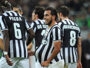 كارلوس تيفيز