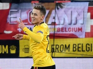 هازارد يحتفل بهدفه الثاني في شباك سويسرا