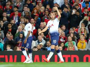 كاين يحتفل بهدفه