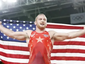 Iran lifts entry ban for American wrestlers