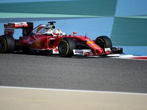 Ferrari's German driver Sebastian Vettel drives during the third practice session at the Sakhir circuit in Manama on April 2, 2016 ahead of the Bahrain Formula One Grand Prix. AFP PHOTO / MOHAMMED AL-SHAIKH
MOHAMMED AL-SHAIKH / AFP