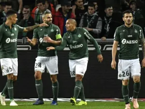  The Tunisian forward (center) is one of a host of foreign imports impressing in Le Championnat - the League of Talents 