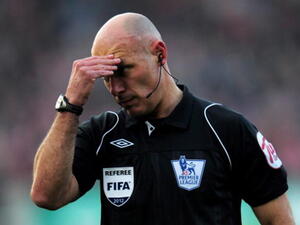 English policeman-turned ref Howard Webb voted world's best despite 'scandalous' decisions