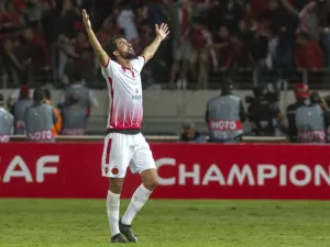 Wydad Casablanca's Salaheddine Saidi celebrates after his team scored a goal during the CAF Champions League final football match between Egypt's Al-Ahly and Morocco's Wydad Casablanca on November 4, 2017, at Mohamed V Stadium in Casablanca.
FADEL SENNA / AFP