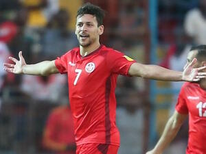 The Tunisian beat off the challenge from teammate and South Korean playmaker Nam Tae-hee and Al Sadd’s Spanish midfield star Xavi Hernandez.