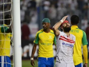 Zamalek's striker Basem Morsy reacts after losing the CAF Champions League football competition following the final match against South Africa's Mamelodi Sundowns on October 23, 2016 at the Borg el-Arab Stadium near Alexandria.
STRINGER / AFP