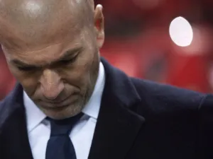 Real Madrid's crown slipped on Sunday in the Sanchez Pizjuan stadium but coach Zidane and captain Sergio Ramos believe they have the quality and the stamina to rid out the blip.