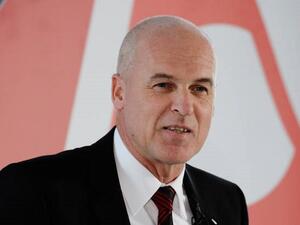 ستيفان بيشلر, الرئيس التنفيذي للملكية الأردنية 