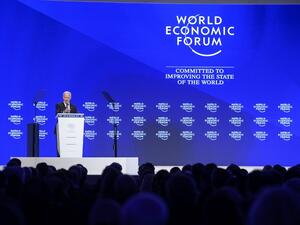 Outgoing US Vice President Joe Biden addresses the assembly on the second day of the World Economic Forum, on January 18, 2017 in Davos. (AFP/Fabrice Coffrini) 