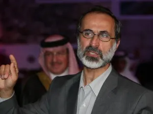 رئيس الإئتلاف الوطني السوري الجديد الناشط معاذ الخطيب