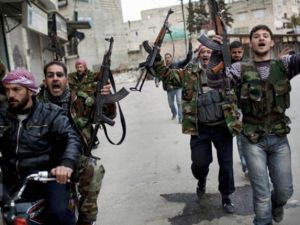 مقاتلون من الجيش الحر 