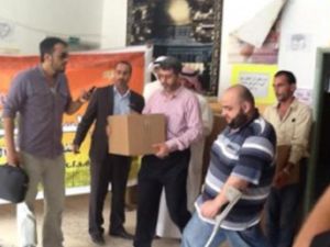 المركز السوري للتنمية المستدامة يوزع مساعدات على اللاجئين