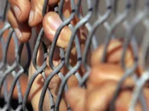 أحد المساجين يضرم النار بسجن اللاذقية المركزي