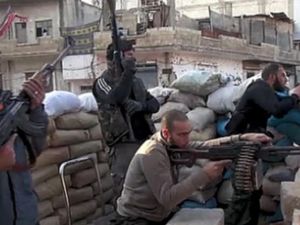 قوات المعارضة سيطرت الجمعة على بلدة سراقب شمال غرب سوريا