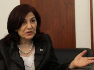 بثينة شعبان المستشارة الإعلامية والسياسية للرئيس السوري