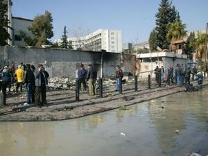 Blasts hit Syrian capital