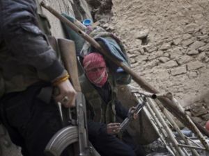 بدأت "معركة الحسم في القامشلي" باستهداف مطارها العسكري والفوج 154