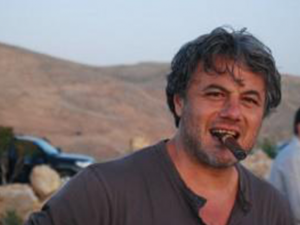 صورة ارشيفية للعميد طلاس