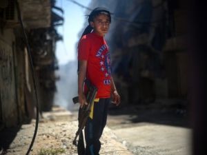 الاعلام الرسمي السوري نفى الانشقاق اصلا 