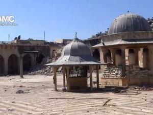 الدمار في المسجد الاموي بحلب/أ.ف.ب