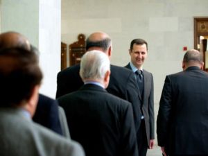 الرئيس السوري مستقبلا وفد لبناني من قوى 8 اذار /الاحد/أ.ف.ب