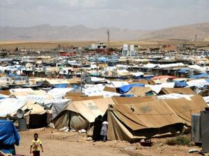 1400 مخيم عشوائي للاجئين السوريين في لبنان