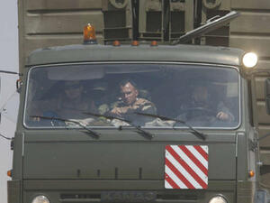 سكان مدينة دير الزور يعانون من نقص في الأدوية والأطباء