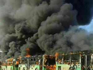 احتراق حافلات لإجلاء المدنيين من كفريا والفوعة في ريف إدلب