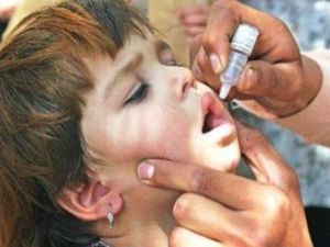 اكتشاف عشرات حالات الإصابة بمرض شلل الأطفال في سوريا