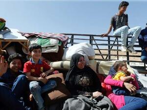 آلاف النازحين بدؤوا بالعودة من المنطقة الحدودية مع الأردن إلى قراهم وبلداتهم في ريف درعا الجنوبي الشرقي