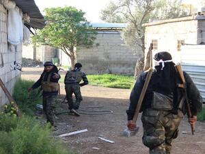 الحزب الإسلامي التركستاني يدخل المعارك إلى جانب النصرة 