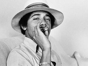  U.S. President Barack Obama back in high school when he used to smoke pot. [newsbusters.com]