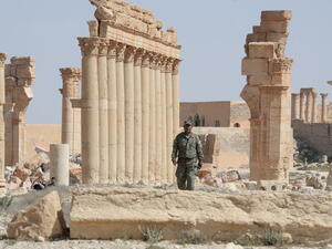 مدينة تدمر الاثرية وسط البادية السورية