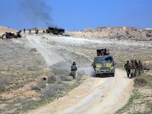 Nusra Front fighters south of Aleppo (AFP /Georges Ourfalian)