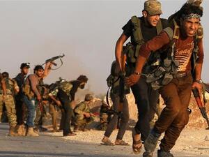 Turkish backed Syrian rebel fighters in their offensive against the positions of Daesh in northern Syria. (AFP/File)