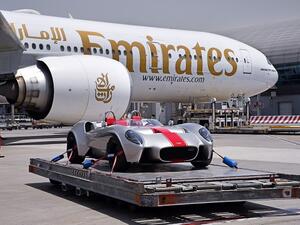 توفر الإمارات للشحن الجوي خدمة "الإمارات سكاي ويلز Emirates SkyWheels" المتخصصة لنقل السيارات ذات القيمة العالية