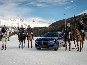 فريق مازيراتي بولو مع مازيراتي ليفانت في كأس العالم للثلج بولو سانت موريتز 2018.