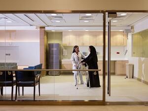 1-	جناح محاكاة الحياة اليومية يساعد المرضى في اكتساب أو استعادة المهارات التي يحتاجونها للعودة إلى ممارسة حياتهم بصورة طبيعية معتمدين على أنفسهم.