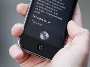 Fazio claims that in Apple commercials, Siri can easily "make appointments, find restaurants, and even learn the guitar chords to classic rock songs"