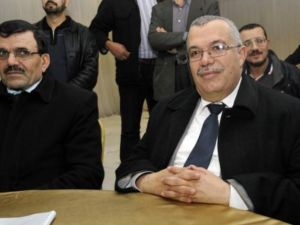 وزير الداخلية،المرشح لرئاسة الحكومة، علي العريض (يسار) الى جانب وزير العدل نور الدين بحري/أ.ف.ب