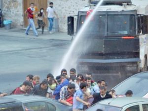 اكد بايدن أنه لا يتوجب على تركيا أن تنحرف عن طريق الديمقراطية