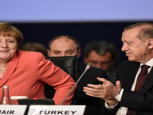 الرئيس التركي رجب طيب اردوغان والمستشارة الألمانية أنجيلا ميركل 