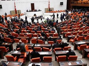 البرلمان التركي يوافق على قرار رفع الحصانة الدبلوماسية عن 138 نائباً