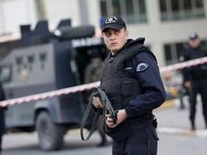 عناصر من الامن التركي