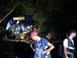 بعد خروج المتظاهرين من الميدان دخلت قوات الأمن حديقة غازي