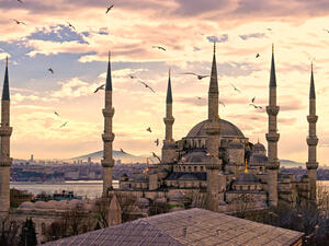 The size of Islamic finance assets in Turkey has reached 120 billion Turkish liras ($40 billion). (Shutterstock)