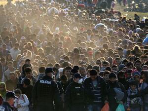 Border Guards arrested 930 people when they attempted to enter Turkey from the Syrian border. (AFP/ File Photo)