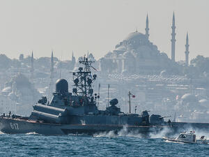 A Russian warship passes through the Bosporous Strait in Istanbul. (AFP/File)
